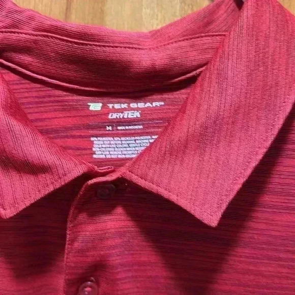 Men’s two button-down short sleeve polo. Size M - Picture 2 of 7